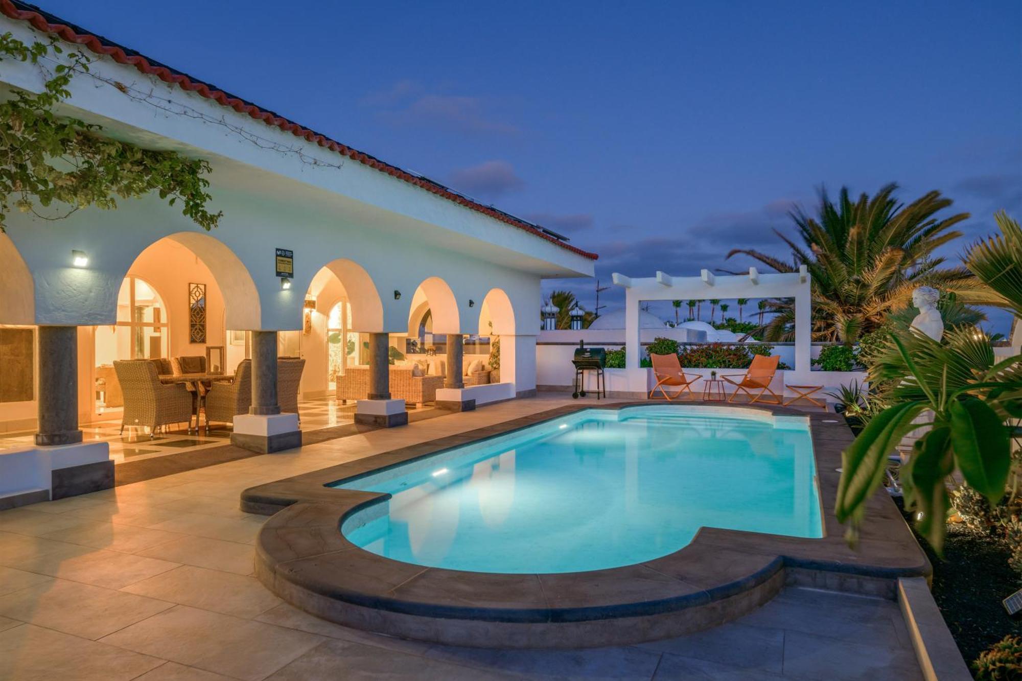 Oasis De Lujo - Luxury Boutique Villa コスタ・テギセ エクステリア 写真